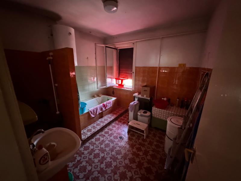 Teljes családi ház felújítás (Gödöllő)