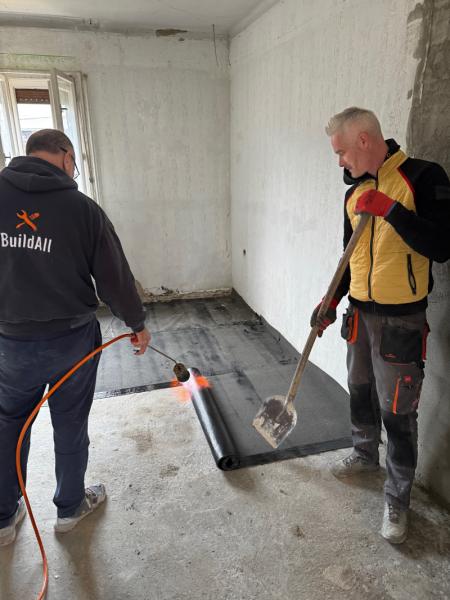 Teljes családi ház felújítás (Gödöllő)